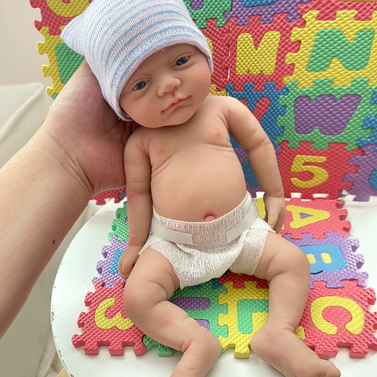Boneca Reborn Prematuro 100% Silicone Sólido